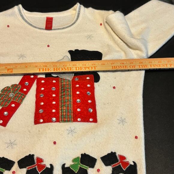 Holiday Dog Gift Box Sweater L 12-14 White Festive Scottie Dogs Rhinestones - Picture 4 of 6